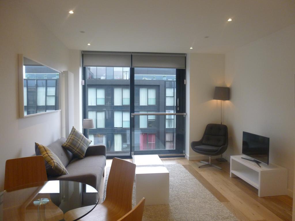 My-Quartermile Apartments Edinburgh Ruang foto