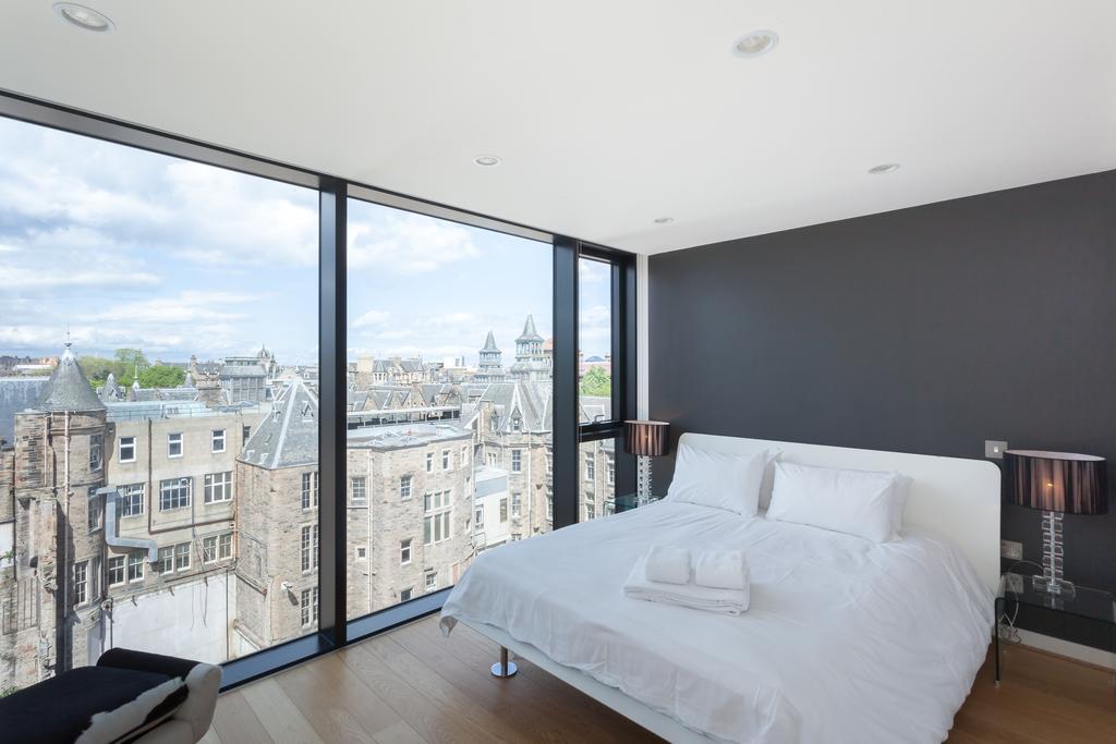 My-Quartermile Apartments Edinburgh Bagian luar foto